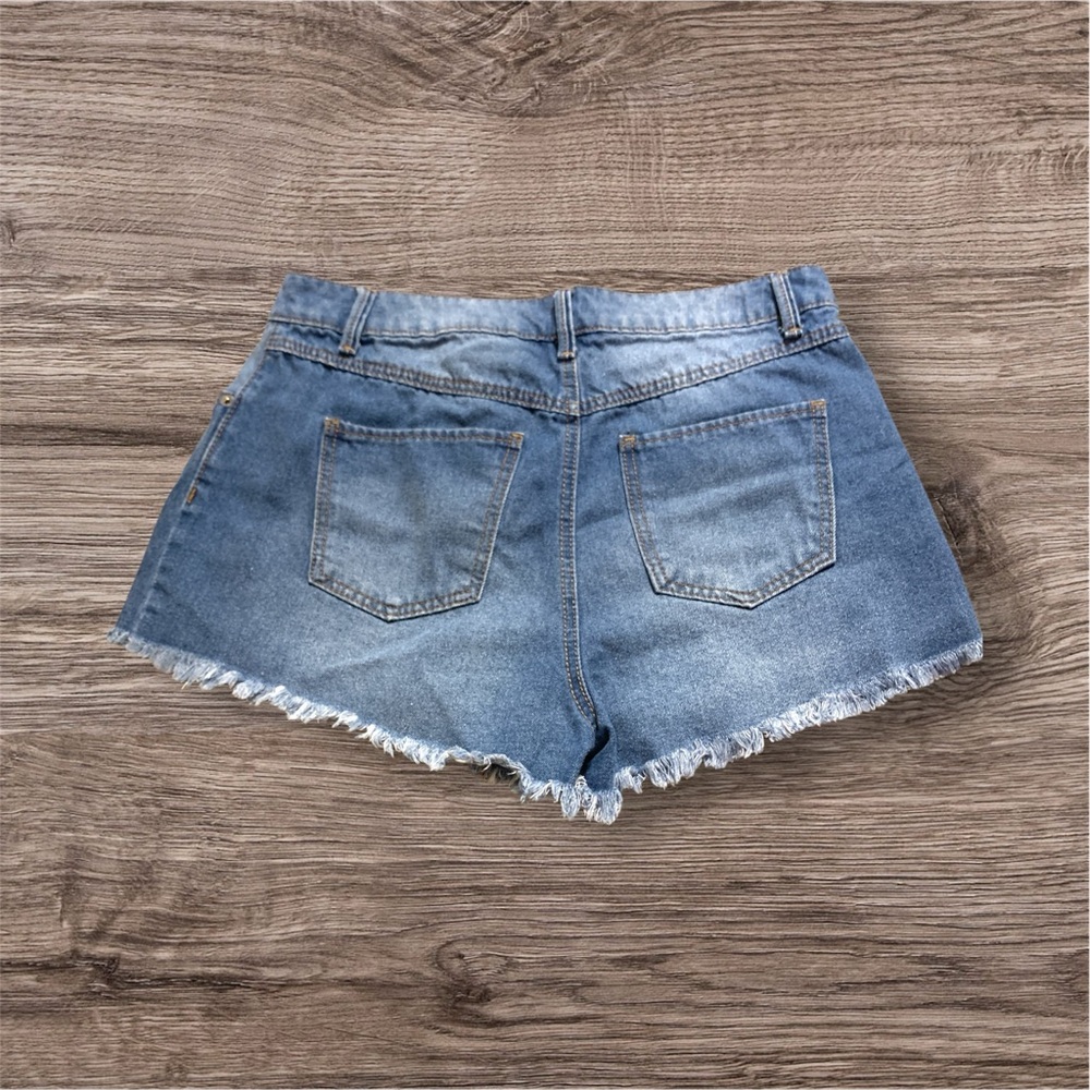 Denim Blue Women's Shorts size 11/30 New York Rewash SUPER HIGH RISE DESTRESSED